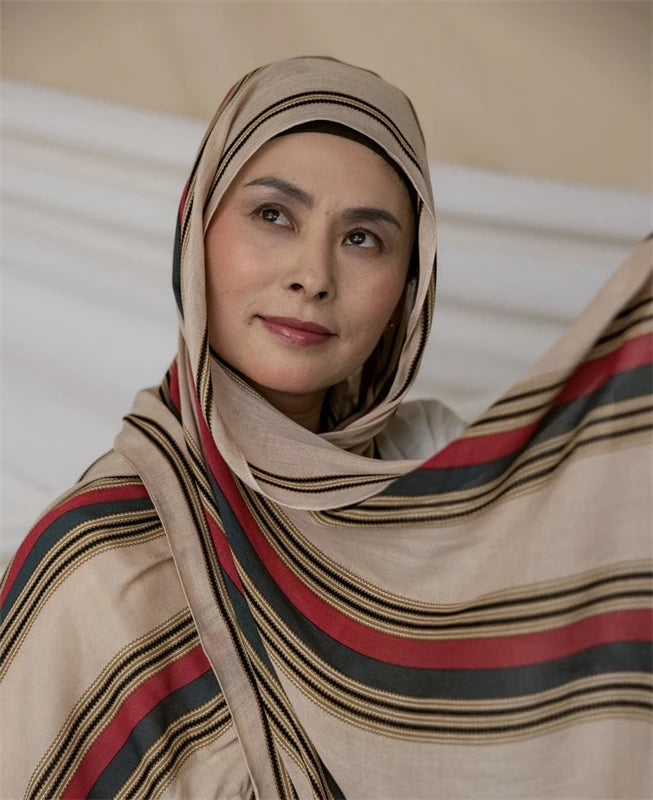 LAUH SCARF