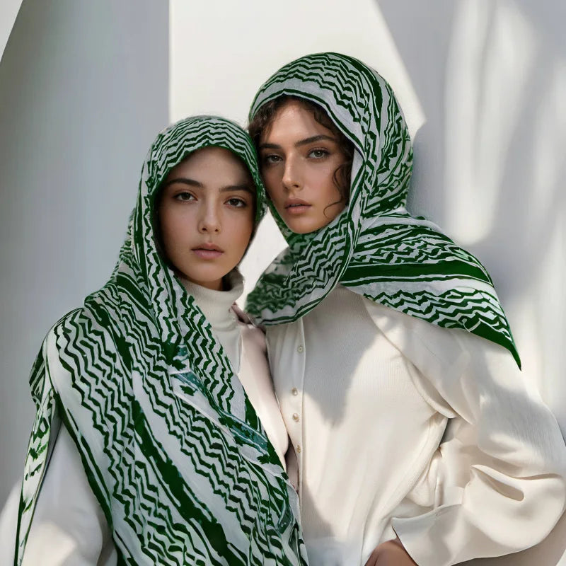 LAUH SCARF
