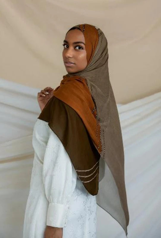 LAUH SCARF