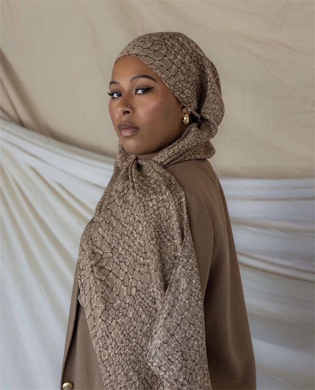 LAUH SCARF